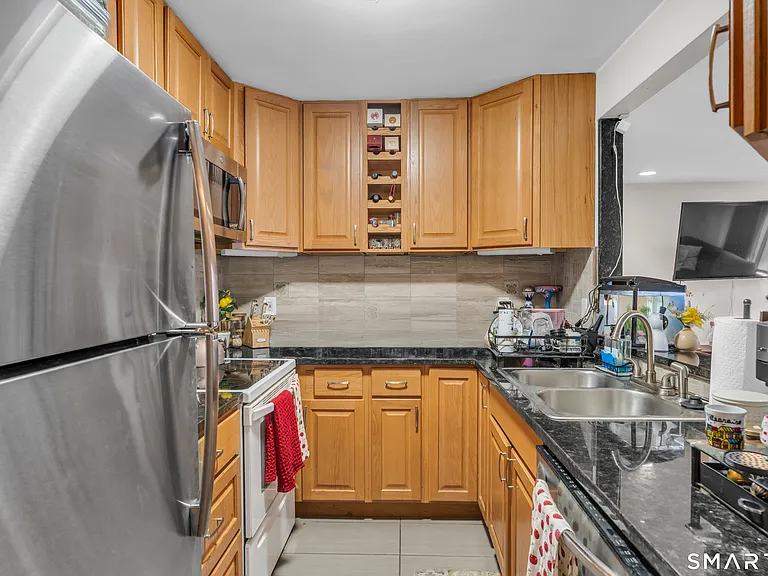 175 Mill Pond Rd #444 — Photo 11