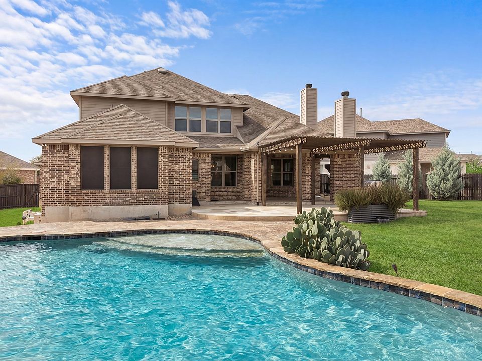 1st image of 3320 Magellan Ct