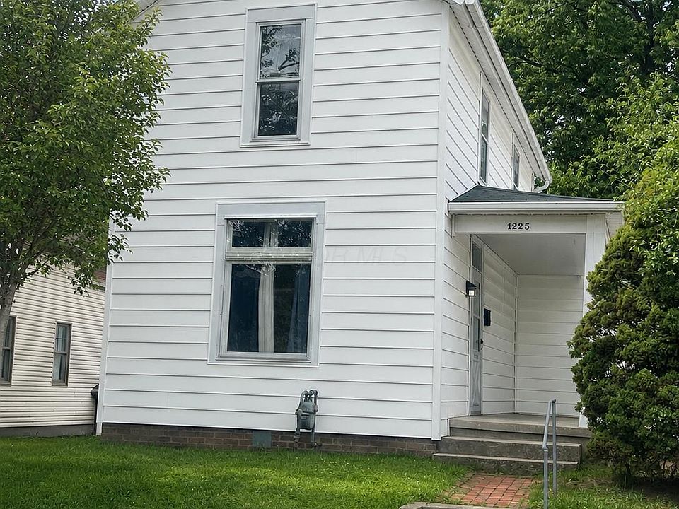 1st image of 1225 E Chestnut St