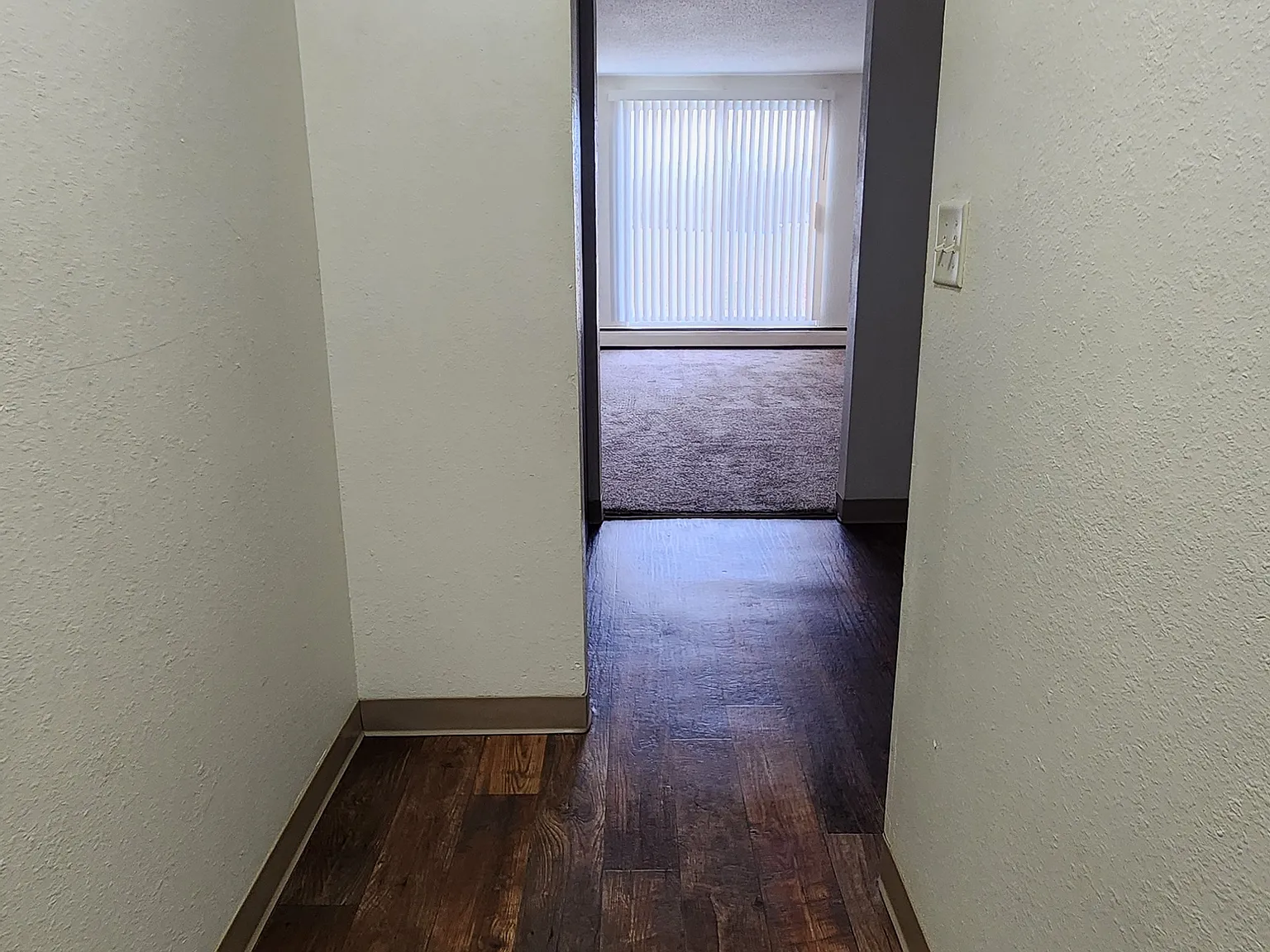 2 bed, $850 — Photo 2