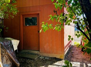 415 E Bluff St, Palouse, WA 99161