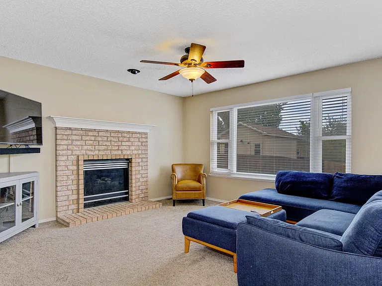 6526 Sproul Ln — Photo 11
