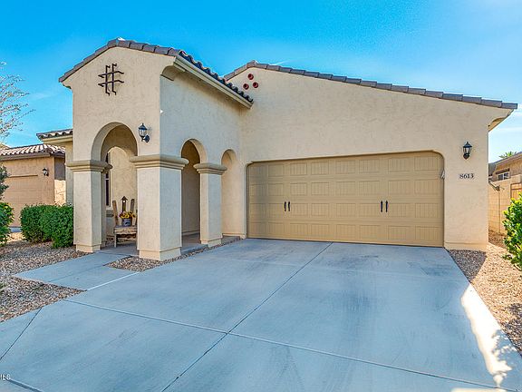 3rd image of 8613 E Lobo Ave