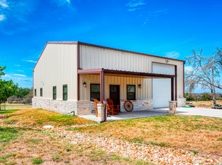 2355 Axis Cir, Fredericksburg, TX 78624