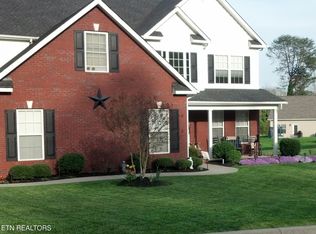 7940 Juneau Ln, Knoxville, TN 37931