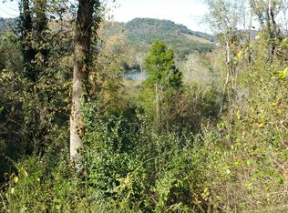 Eagle Nest Ct, Gainesboro, TN 38562