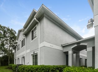 7131 Waterside Dr, Tampa, FL 33617