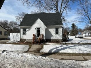 343 E 4th St, Litchfield, MN 55355