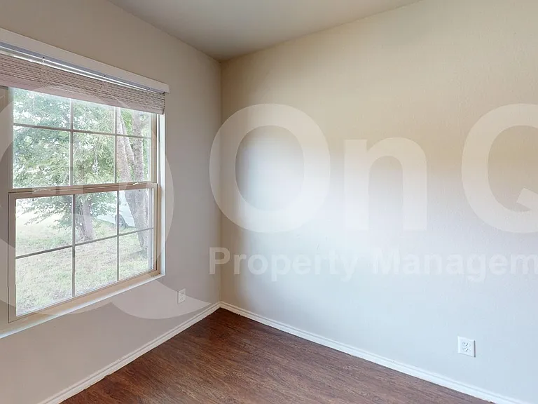 5513 Diaz Ave — Photo 16