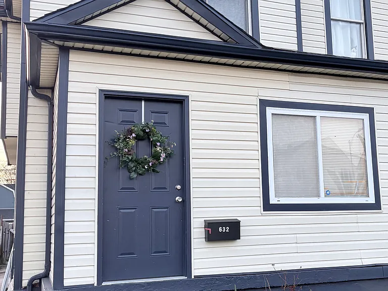 630 Troy St #630 — Photo 1
