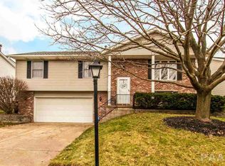 5518 N Ramblewood Ct, Peoria, IL