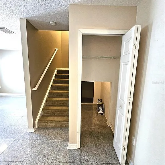 551 Stonewall Ave — Photo 5