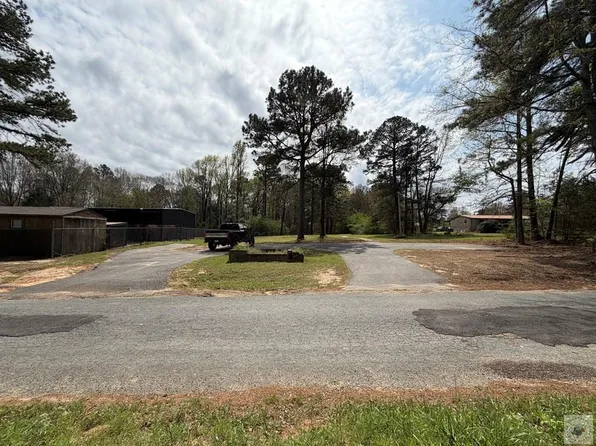 4130 Pasley Ln, Texarkana, AR 71854