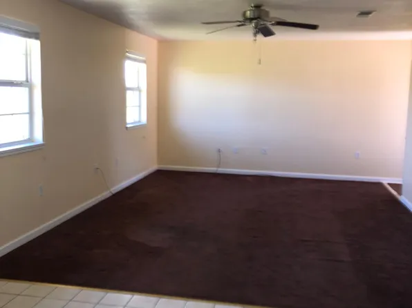 3313 Delambert St, Chalmette, LA 70043