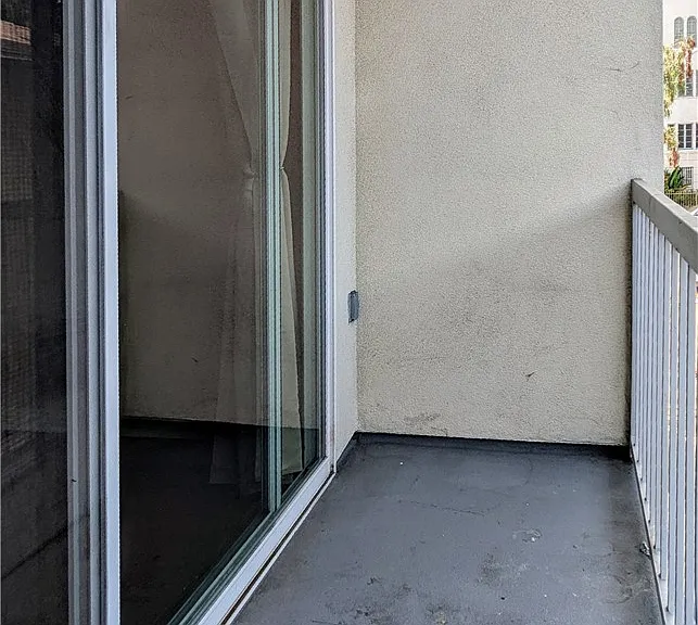 214 S Alexandria Ave #102 — Photo 15