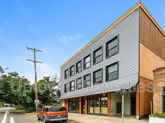 3rd image of 1515 N Rosa Parks Way #203