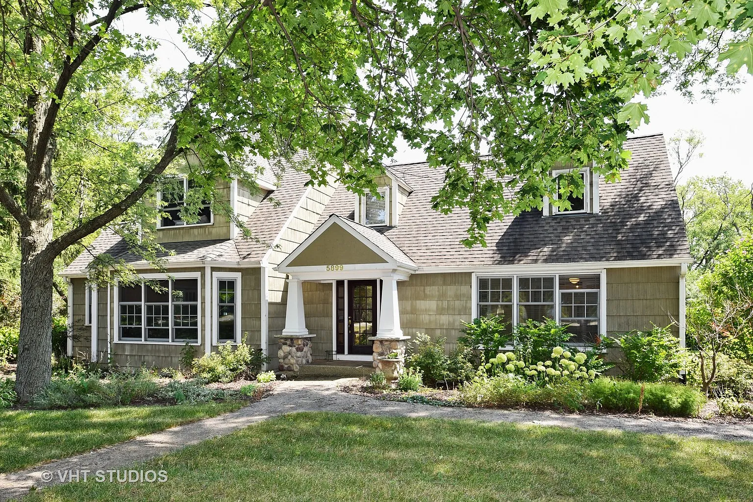 5899 Wolf Rd photo 1