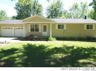 22 Country Breeze Cir, Eldon, MO 65026