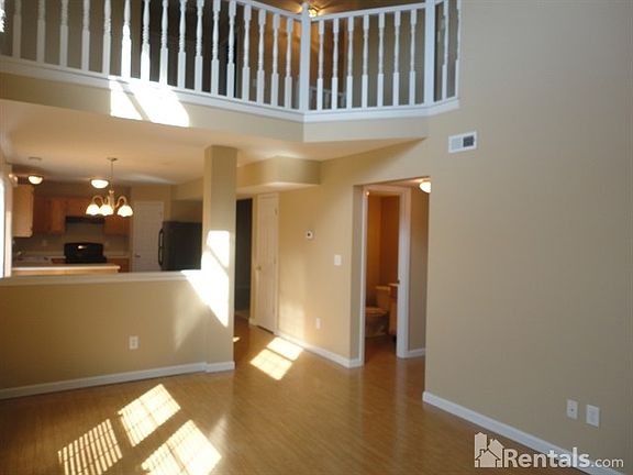 3rd image of 8426 Dahlgren Ln
