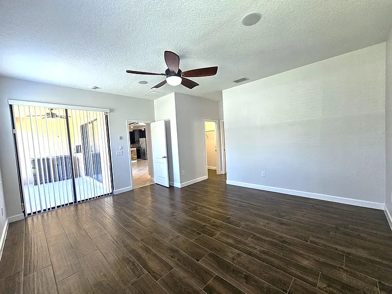 2718 Atherton Dr — Photo 16