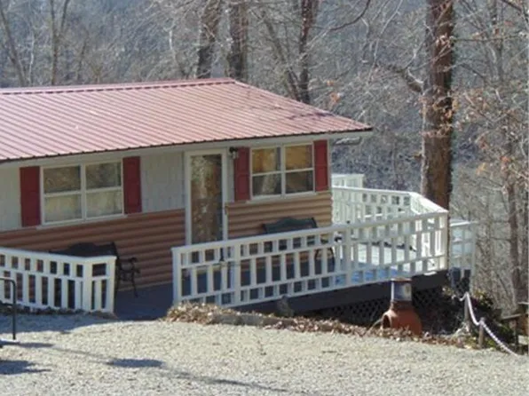 648 S Riverbend Rd, Leitchfield, KY 42754