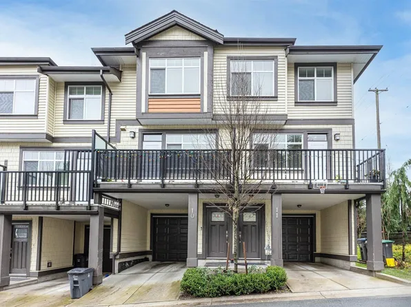 6055 138th St #11, Surrey, BC V3X 0J1