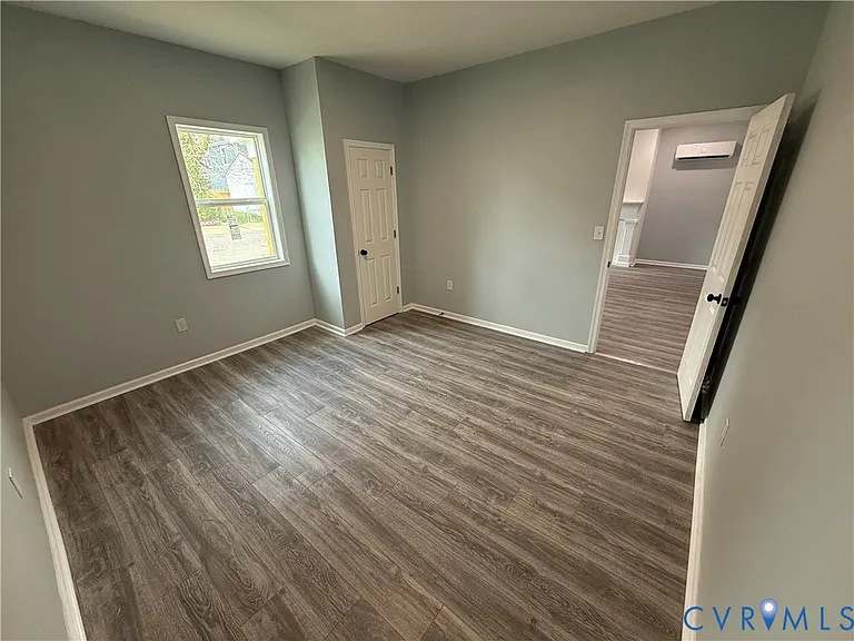 910 Rome St — Photo 18