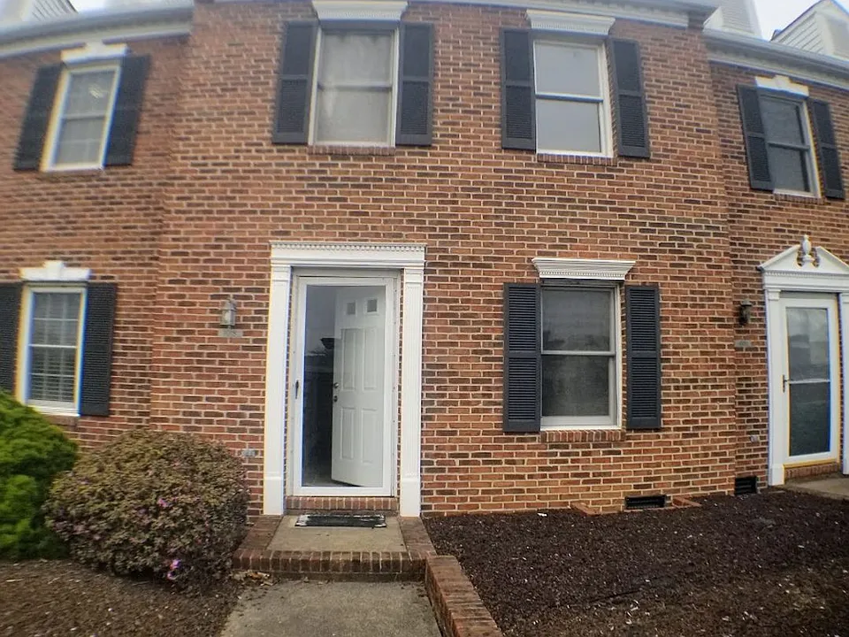 1018 Konnarock Rd