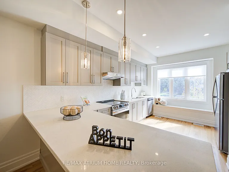 111 Wilson St E #2 — Photo 12