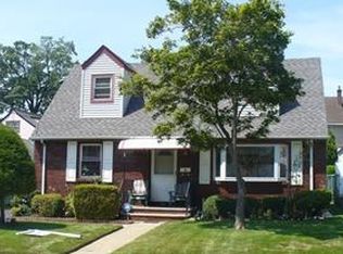 440 E 41st St, Paterson, NJ 07504