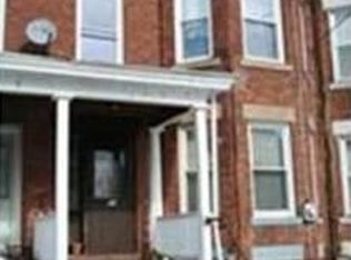 53 Davis St, Holyoke, MA 01040
