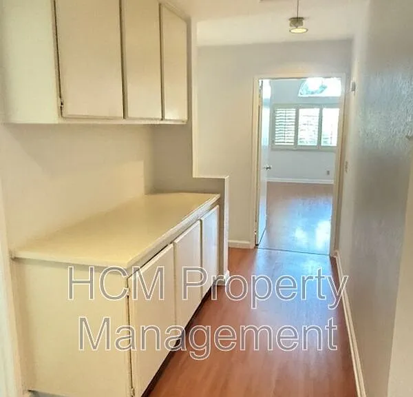 46 Almador — Photo 27
