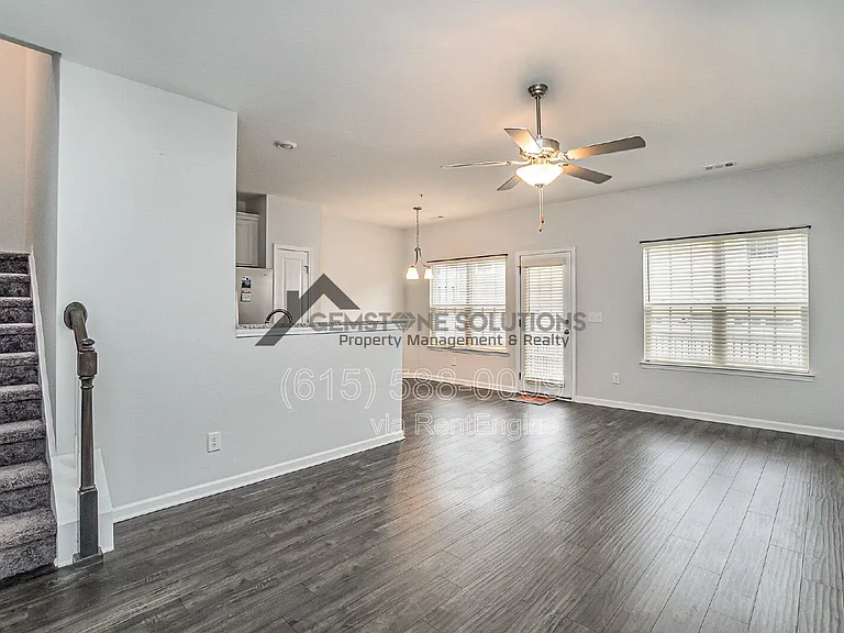 217 Kinsale Dr — Photo 6