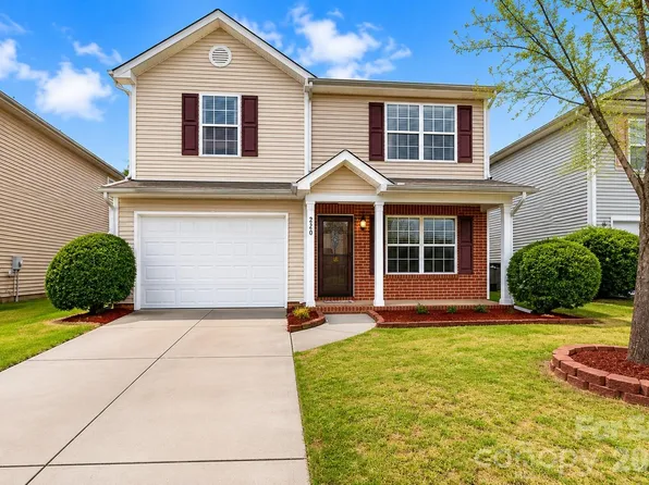 220 Hunslet Cir, Charlotte, NC 28206