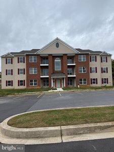 820 Wembley Dr #3C, Hampstead, MD, 21074