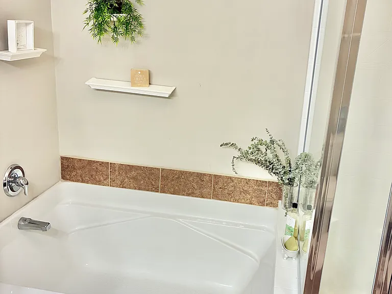 4831 Bevendean Dr #1 — Photo 12