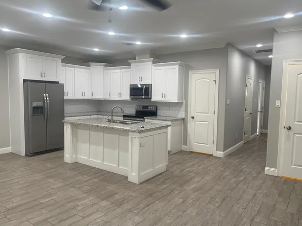 2373 Wise St #4, Bridge City, TX 77611