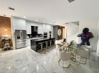 4386 NW 80th Ct #4386, Miami, FL 33166