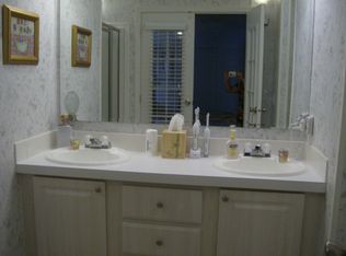 535 Longan Dr, Barefoot Bay, FL 32976