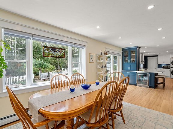 3rd image of 192 Winding Cove Rd