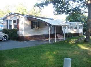 40 Cantaberry Ln, Coventry, RI 02816