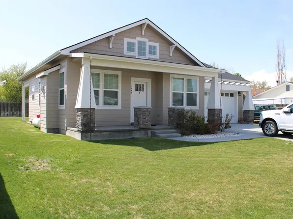 1465 Mountain View Dr, Gooding, ID 83330
