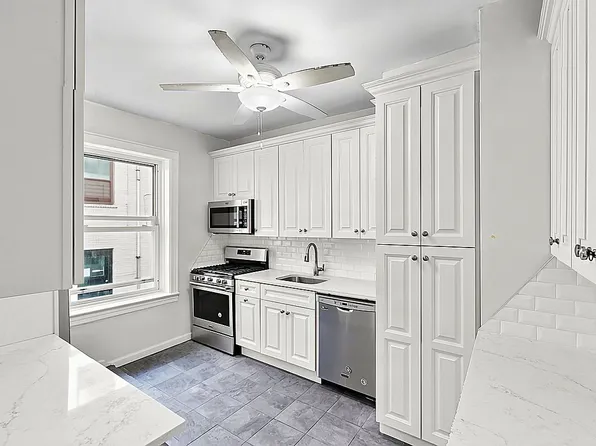 45-14 43rd St #1E, Sunnyside, NY 11104