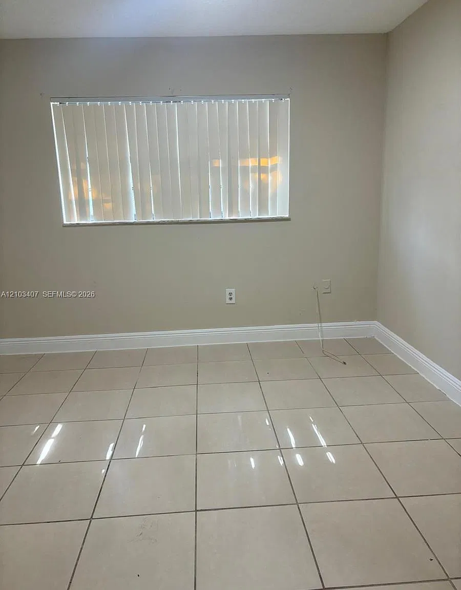 Villas De Marbella Condo — Photo 3