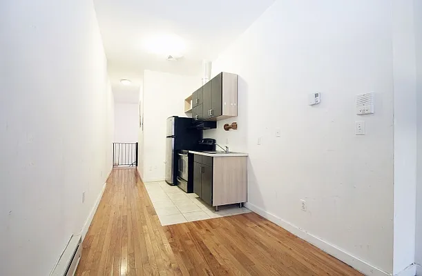 Rented by MNS | media 79