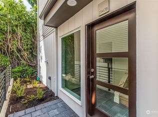 2340 17th Ave S #B, Seattle, WA 98144