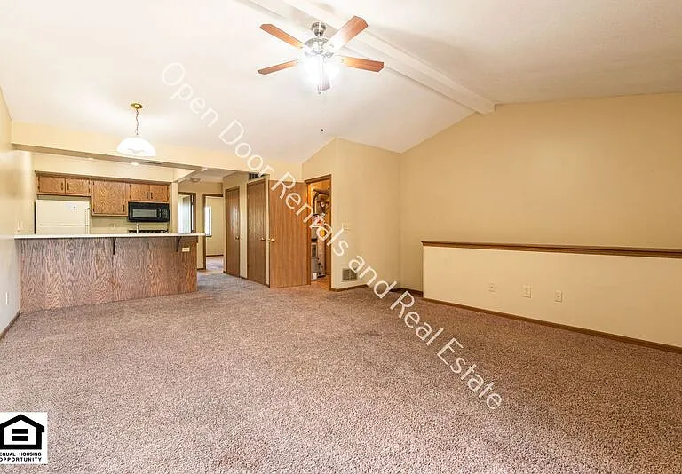 1000 Old Brick Rd #214 — Photo 4