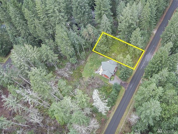 2nd image of 10518 Tahoma Dr