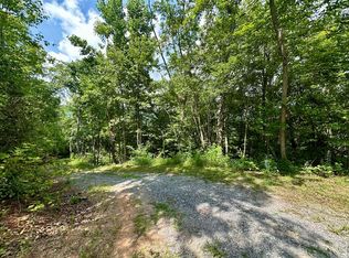 Gabriel Rdg, Hayesville, NC 28904