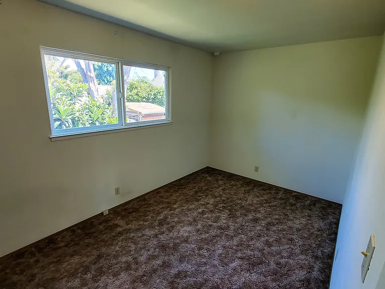 202 Blackburn St #B — Photo 5